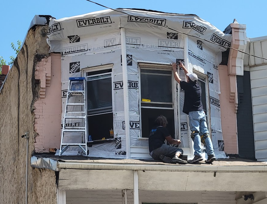 Rowhouse 2nd Floor Bay Siding Renovation Prep