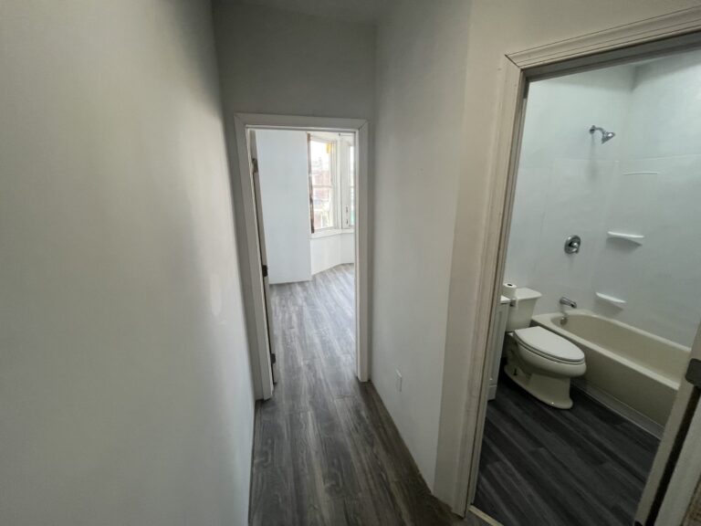 Somerset St rowhome renovation in Kensington